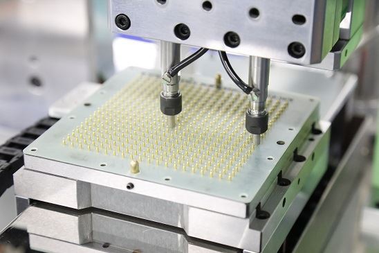 Виробнича та складальна лінія Pogo Pin